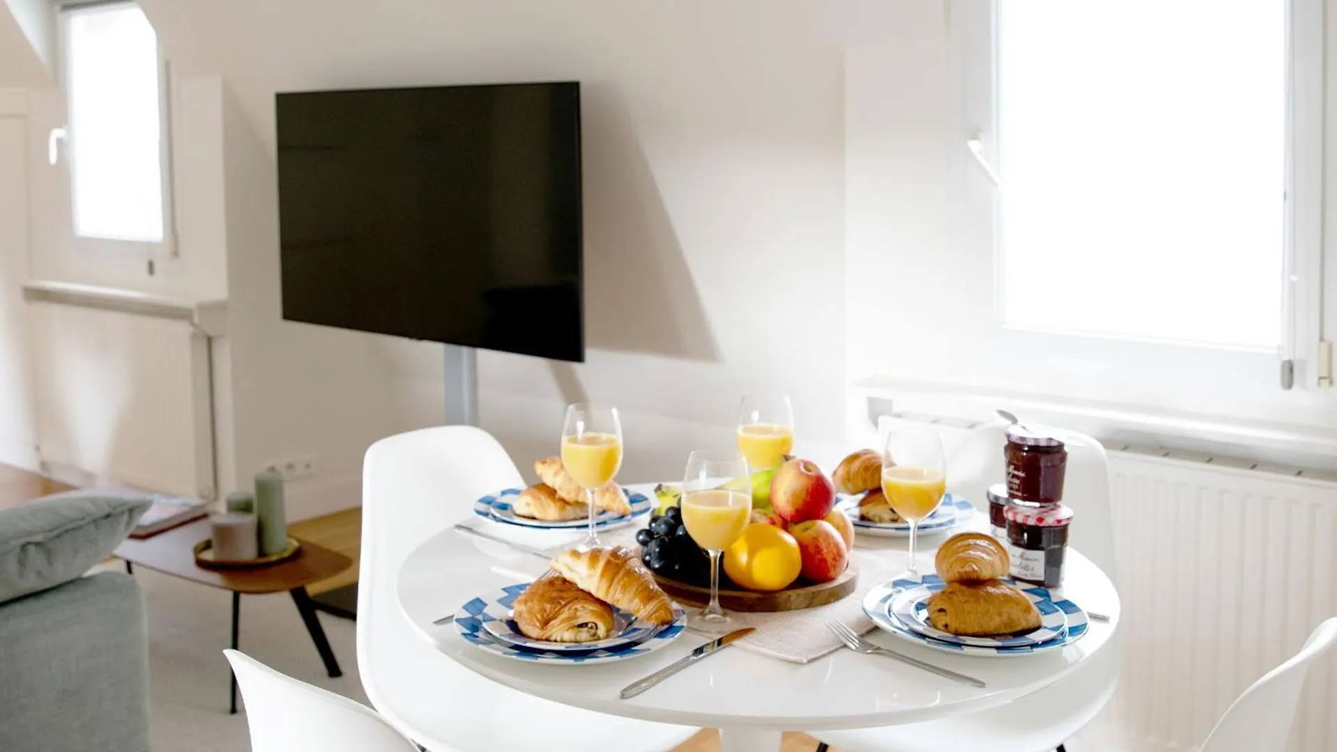 Eiffel & Invalides - 1br - Cityapartmentstay Paris