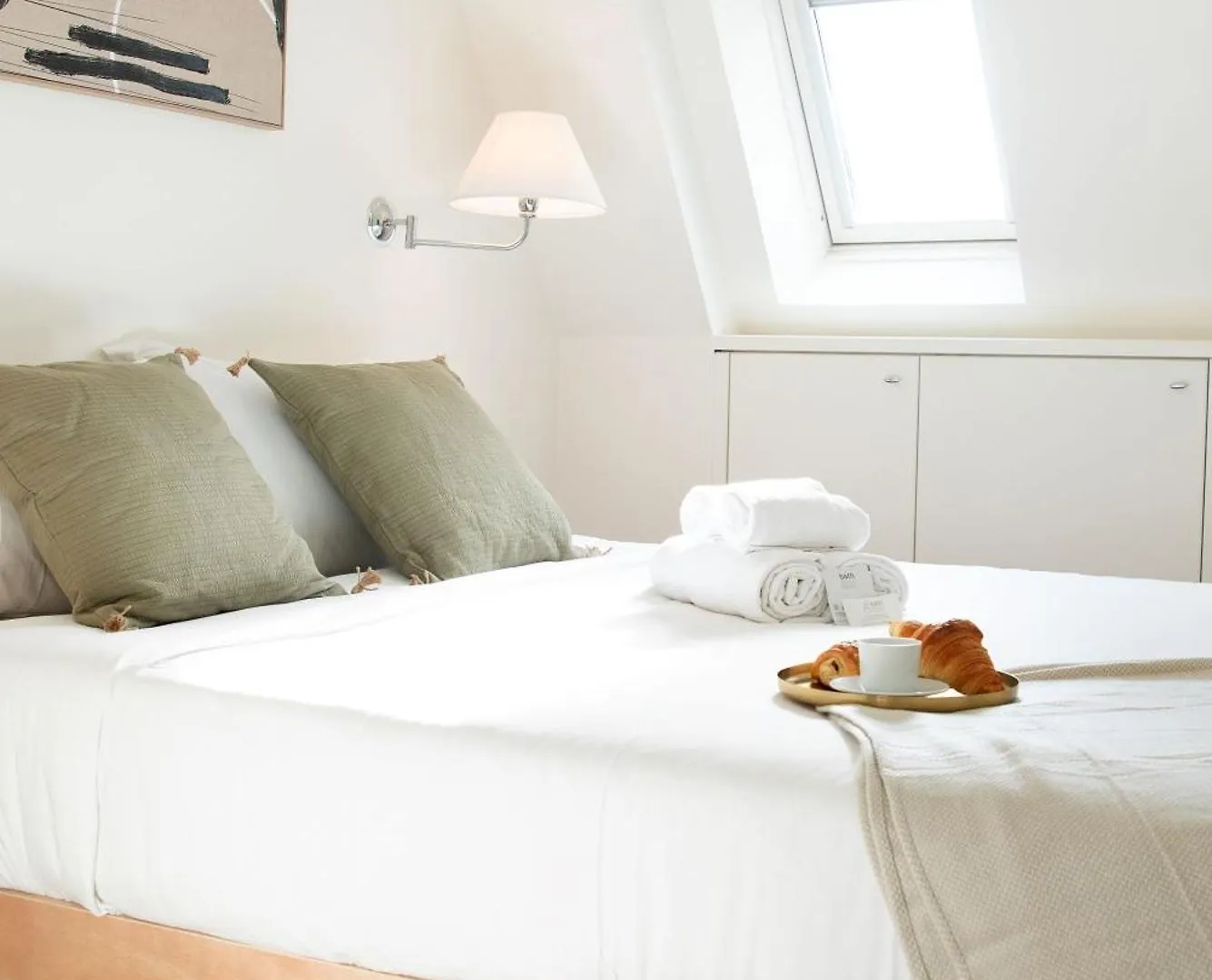 Eiffel & Invalides - 1br - Cityapartmentstay *