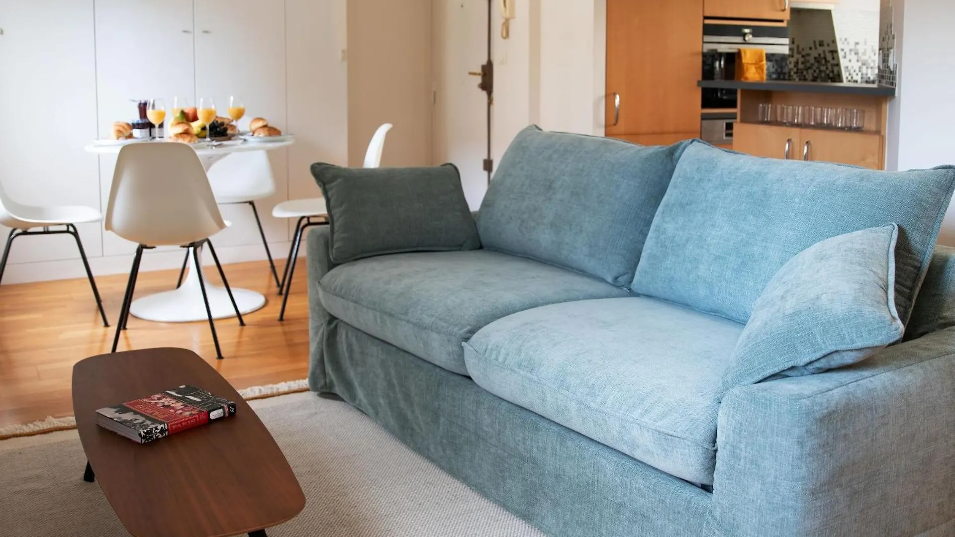 Appartement Eiffel & Invalides - 1br - Cityapartmentstay Parijs